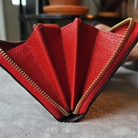 Limited Edition Louis Vuitton Black Leather Monogram Long Wallet - Picture 12 of 15